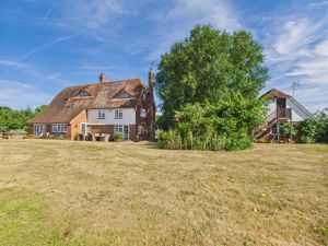 Rear aspect - click for photo gallery